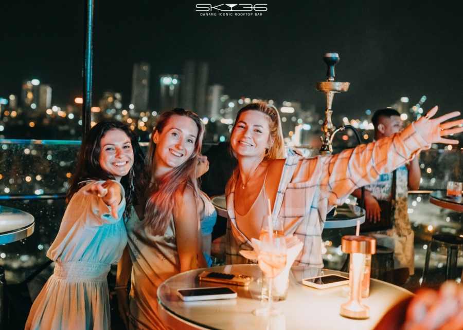 uống cocktail Đà Nẵng