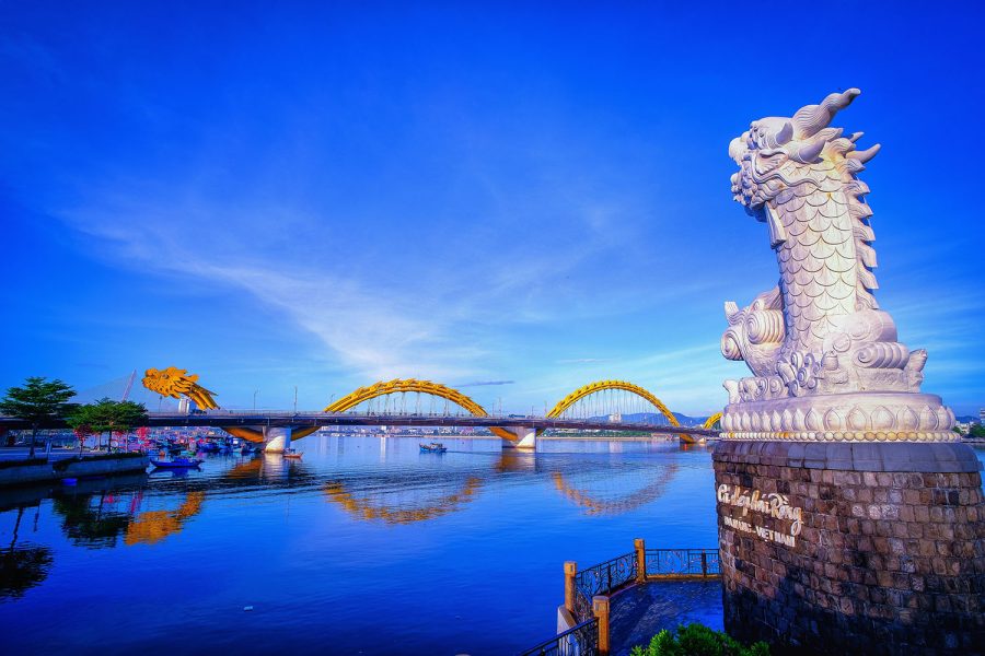 Dragon Bridge over the Han River in Da Nang