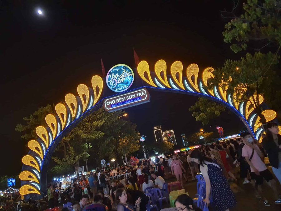 Son Tra Night Market Da Nang